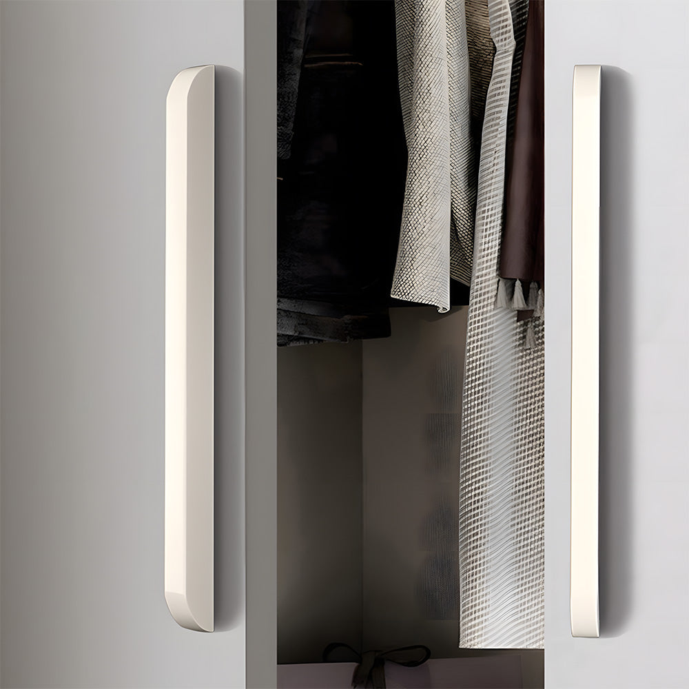 Rounded Low-Profile Cabinet Pulls with Soft Curved Ends